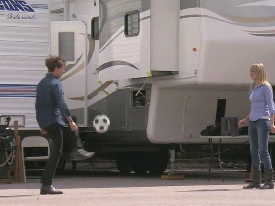 Night&Day Tom et Cameron préparent la coupe du Monde de Foot