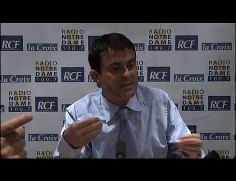 Manuel Valls - Face aux Chrétiens partie 2 - 10/06/2010