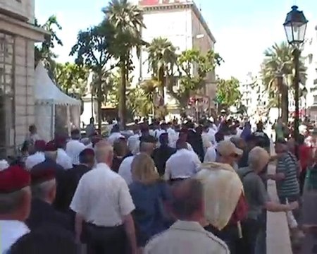 Manifestation à Cannes - 21 Mai 2010 -