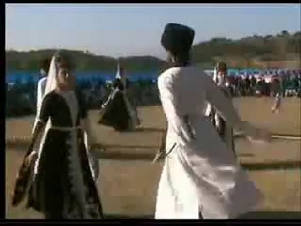 4. Haluj Şenliği Elbruz Ekip Gösterisi