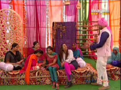Desi Girls 11th June 2010 pt-4