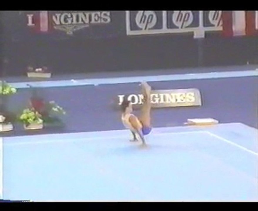 Gymnastics - 2002 World Championships - Floor - EF -Hypolito