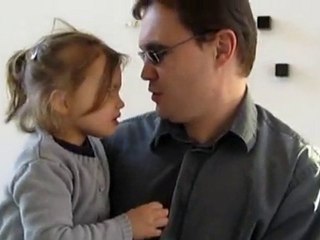 Lou Ann chante avec son papa
