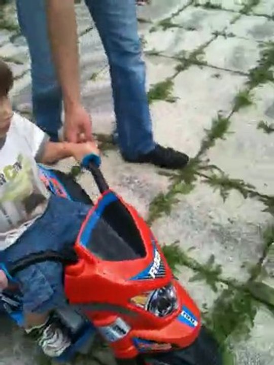 Esteban et sa moto !