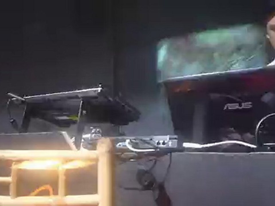 Beegood - Techno Porn Connexion @ Elektron Club