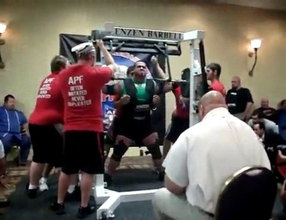 Ne pas soulever des haltères l'estomac plein