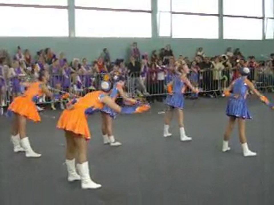 MAJORETTES DE BUSIGNY lecateau 2010