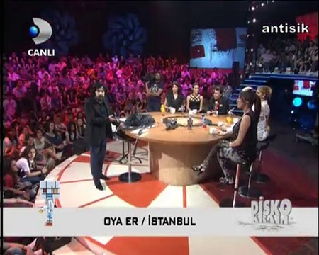 İnci Sözlük Disko Kralı Okan Bayülgen'e 2 Adet Ziyaret