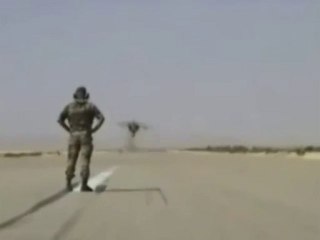 Fighter planer 27s incredible fly-by caught on camera