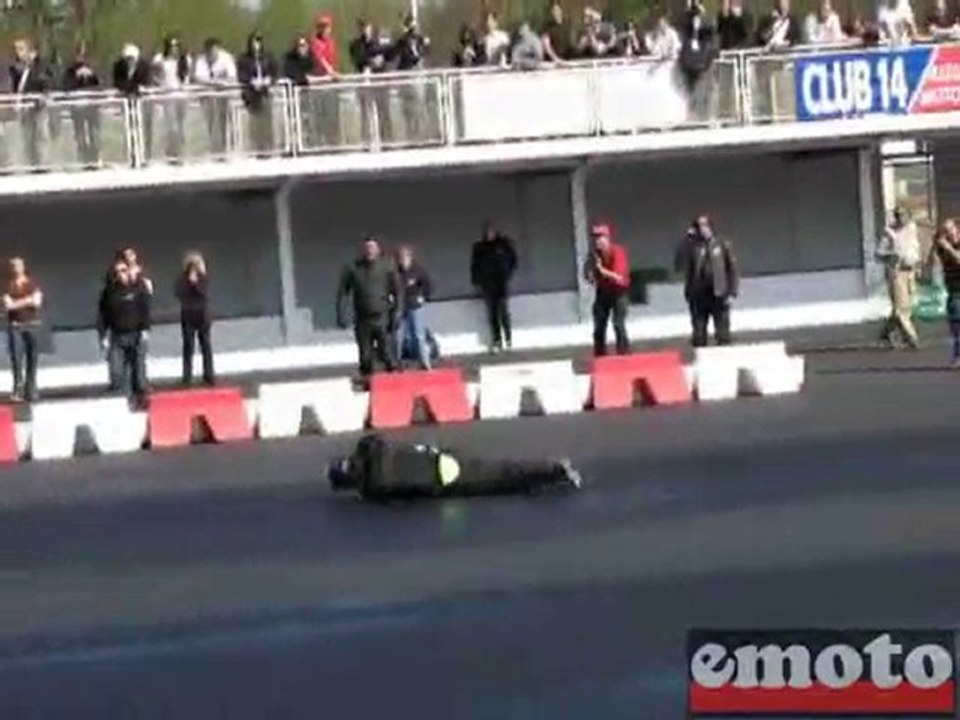 Démonstration du gilet airbag Bering : accident scooter