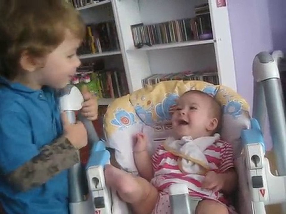 Ils sont fou (attention à vos oreilles lol)