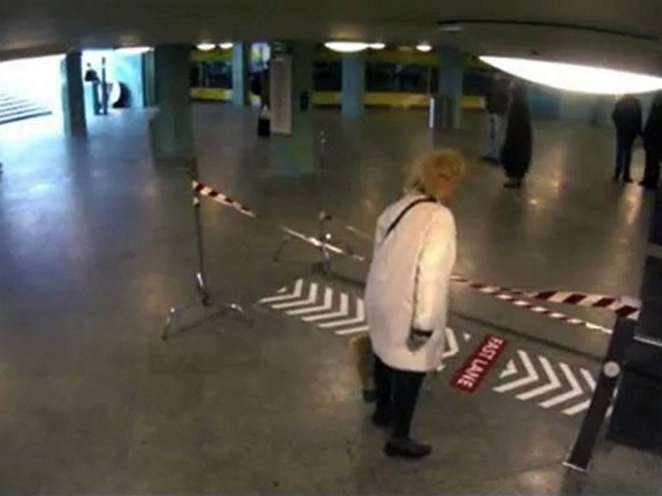 Rutsche anstatt Rolltreppe