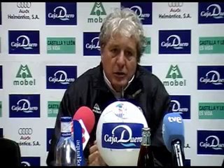 Jorge DÁlessandro en rueda de prensa previa al Betis