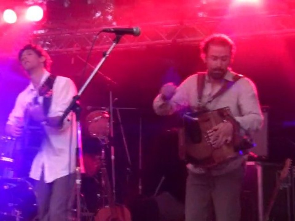 Les P'tits Yeux - Festival de la Hutte Vermondans ( 25 )