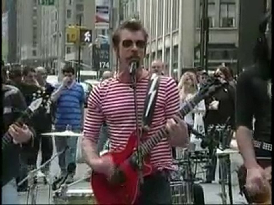 Eagles Of Death Metal - I Want You So Hard Live