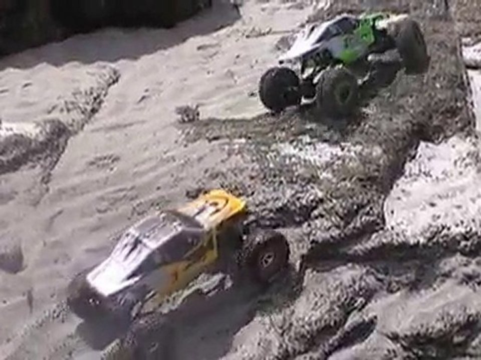 ballade sur les cailloux de la grêve blanche à plouguerneau