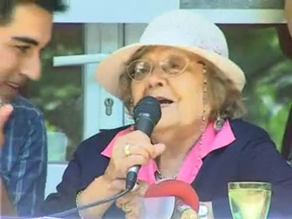 "Cumhuriyet'in Okulu"nu kuruyoruz! Muazzez İlmiye Çığ destek