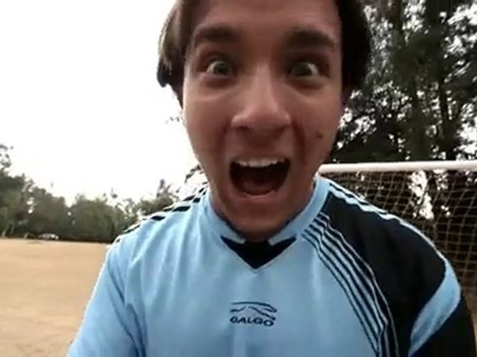Volkswagen: Fansticial Gol w/ Ramon Ramirez (HD)