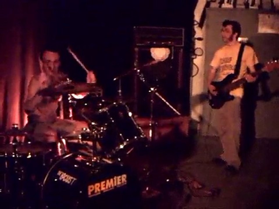 PAVÉ Montpellier (Oreille Qui Traîne Rouen 2010)