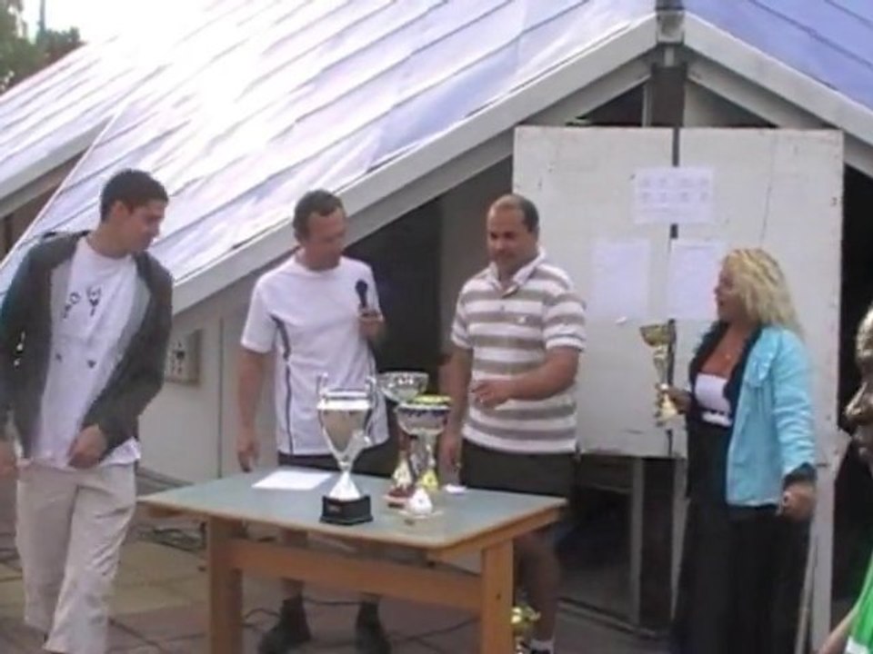 TOURNOI DE BRAY SUR SEINE 2010 : VICTOIRE DU BUSSY BASKET !