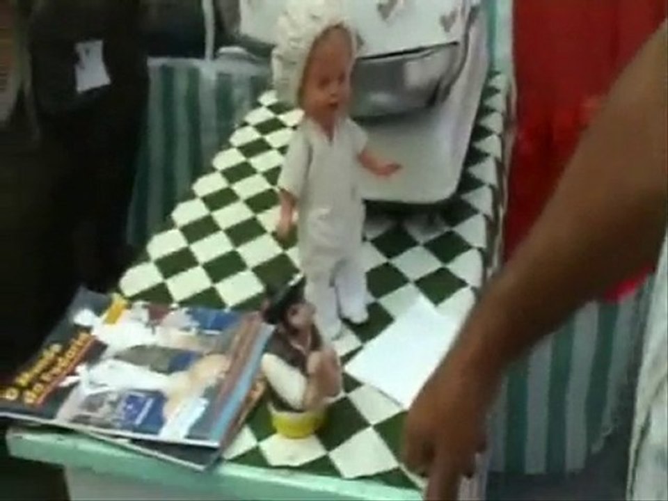 VICTOR PADEIRO TRABALHA MUITO E GANHA POUCO DINHEIRO