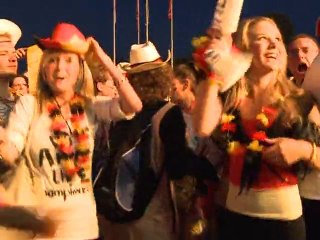 Les Berlinois heureux après la victoire de leur équipe