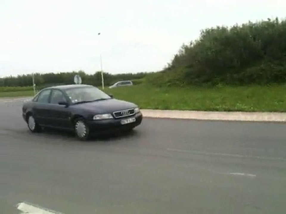 petit drift avec ma e36 325i pack m3