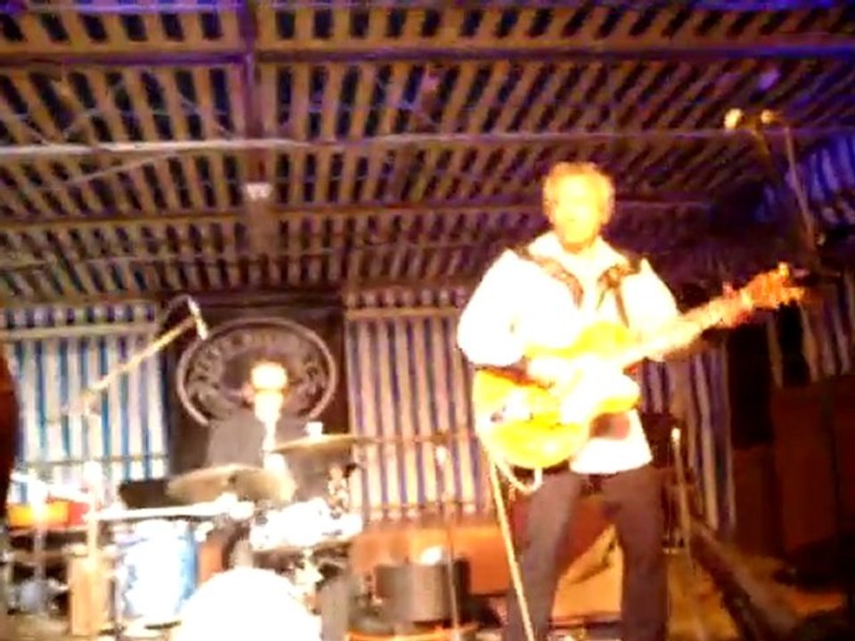 Les Hot Chickens chantent du Johnny Cash
