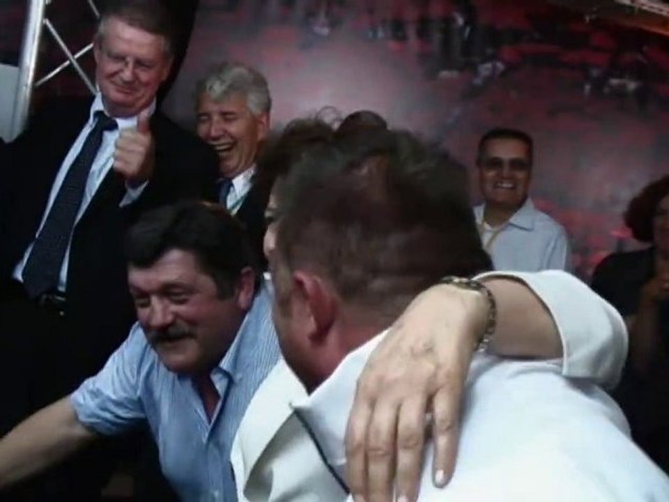 Roselyne Bachelot défie le simulateur de mêlées