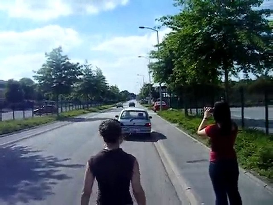 406 2.2l 16v vs golf 2 gti