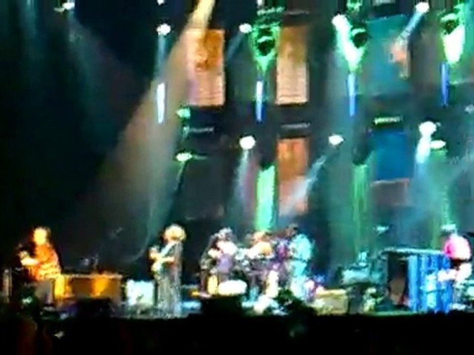 Eric Clapton & Steve Winwood - Had To Cry Today (13.06.2010)