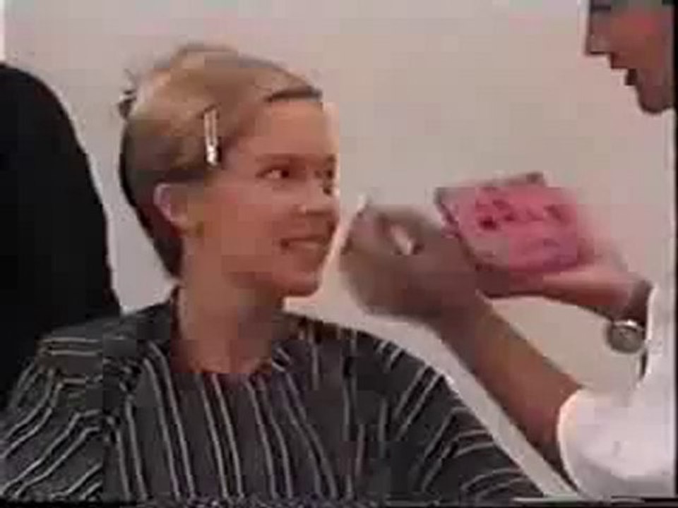 Kylie Minogue -  I Should Be So Lucky - behind the scenes
