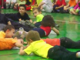 la fete de l'école de Joanna (2 eme partie)
