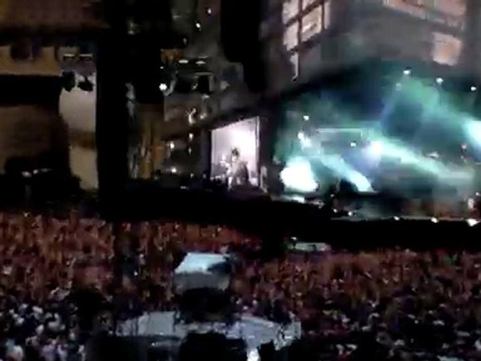 Muse - 2010-06-11- Stade de France - MK ULTRA