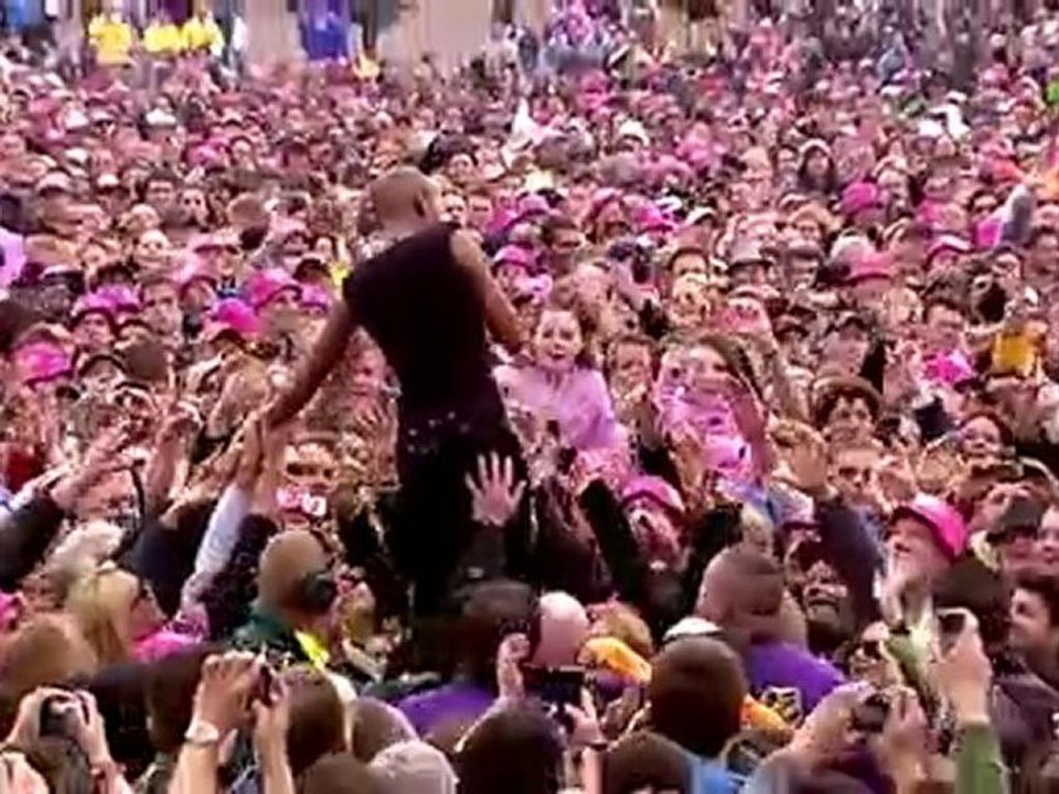 Skunk Anansie "Weak" live at Pinkpop Festival 2010