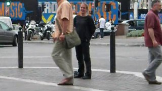 street theater in marseilles 3