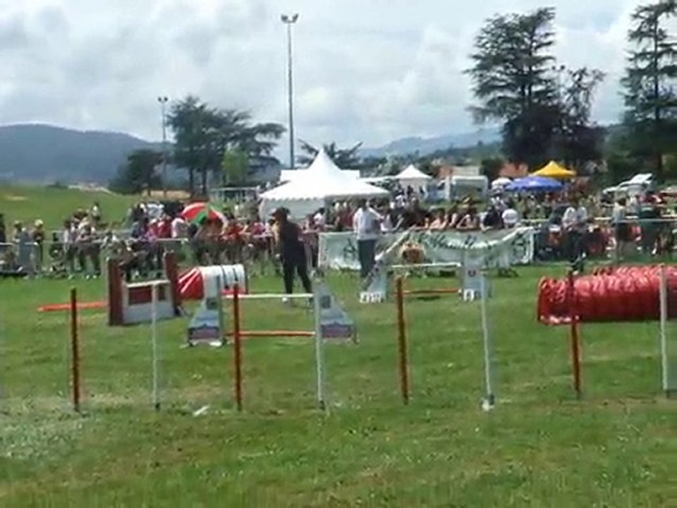 Maybe Jump 1 Championnat de france Annonay 2010