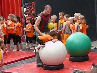ecole du cirque suite