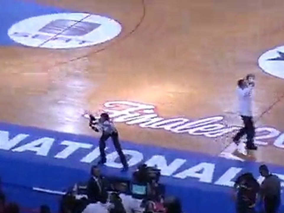 Cholet le mans _ Lancer de MAillot