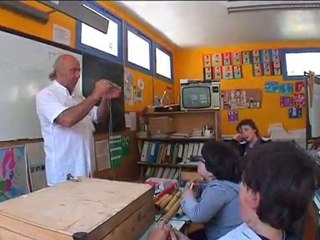 Fabrication d'instruments à Esterre avec Jean-Pierre Lafitte