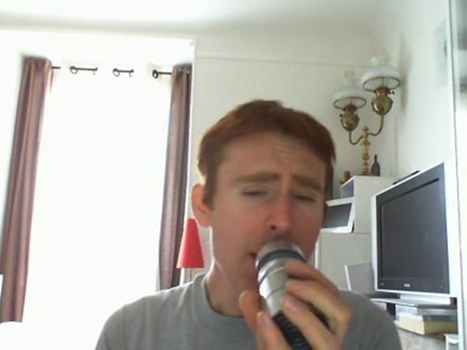 Wiwi égratigne "pour elle" de richard cocciante