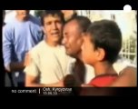 Uzbeks flee Kyrgyz clashes - no comment