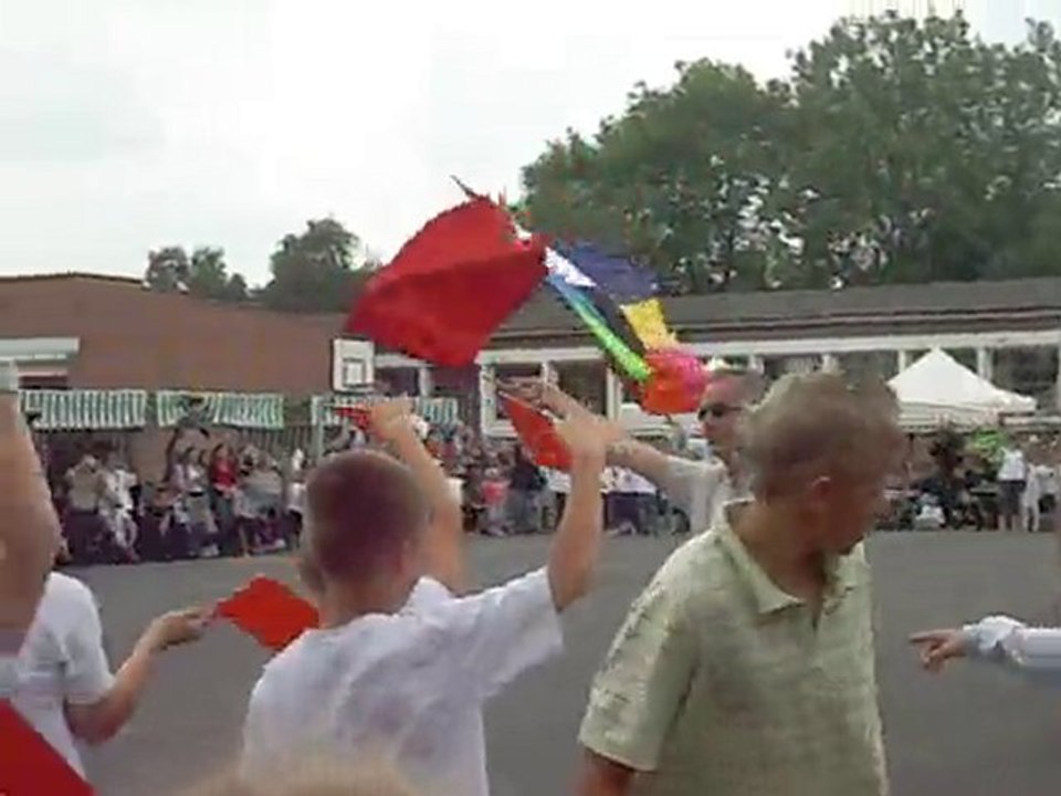 fête de l ecole anne franck  a carvin la final