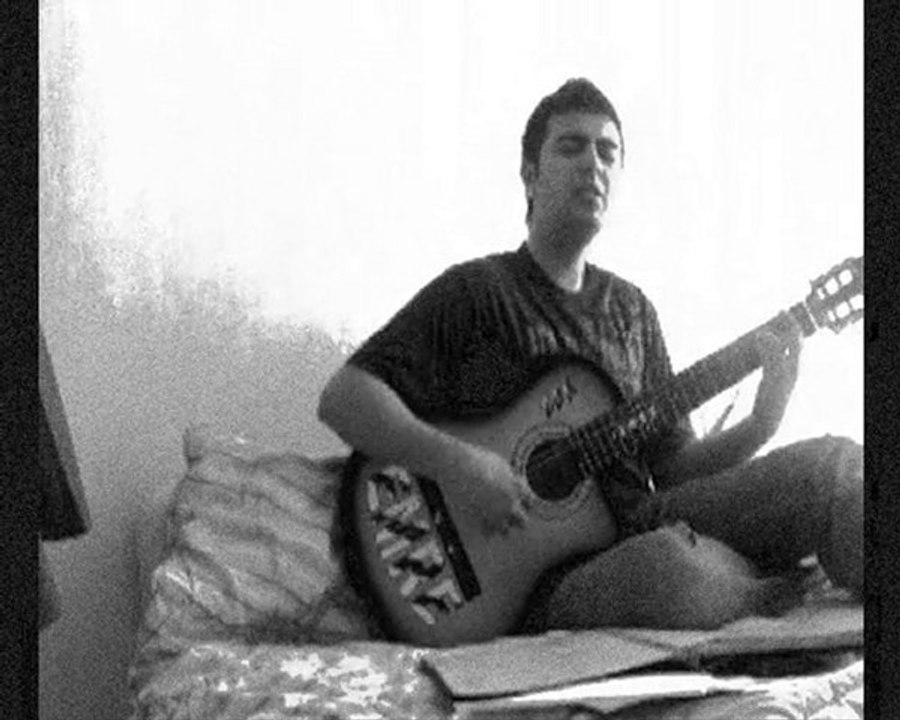 Emre Demirkaya  - Gamsız