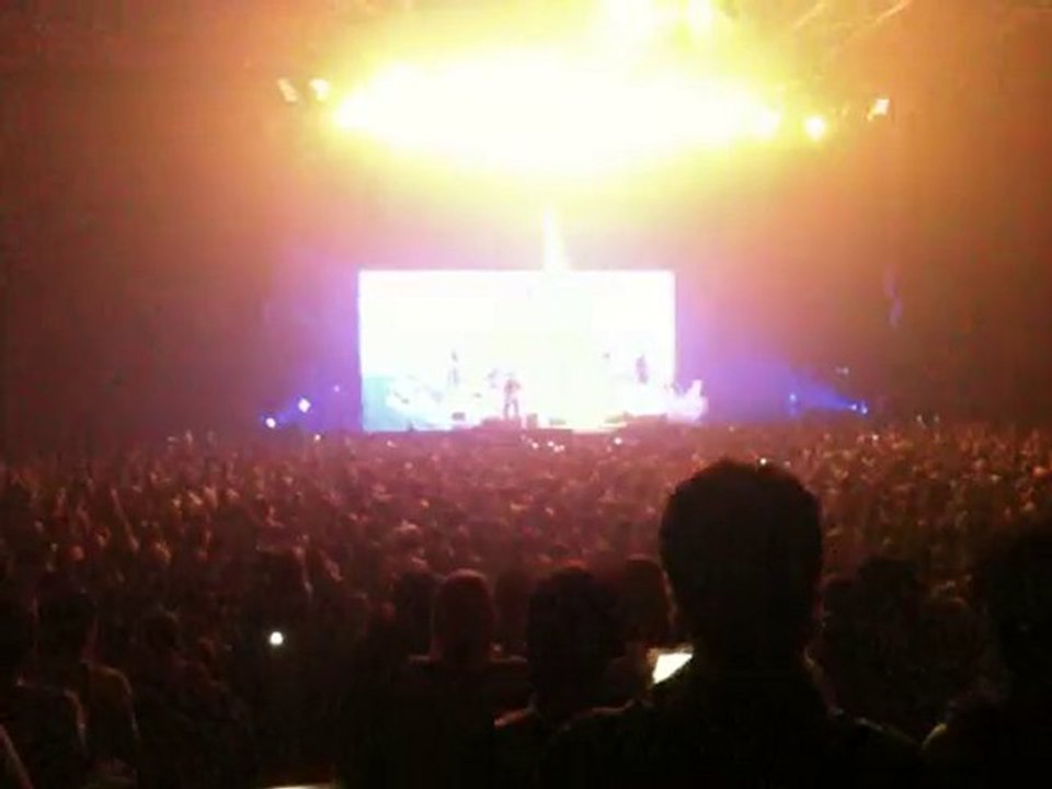 -M- Mister Mystere au Zénith de Paris le 9 juin 2010