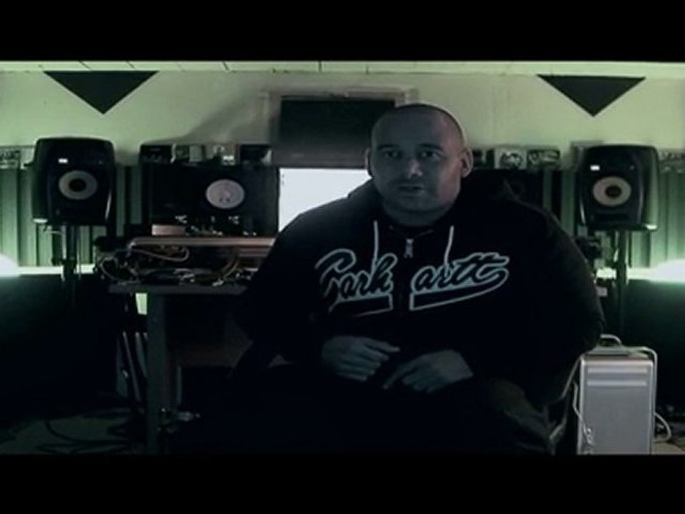DEGOM-DIVA FREESTYLE