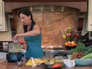 Raw Food recipe - Zucchini Hummus