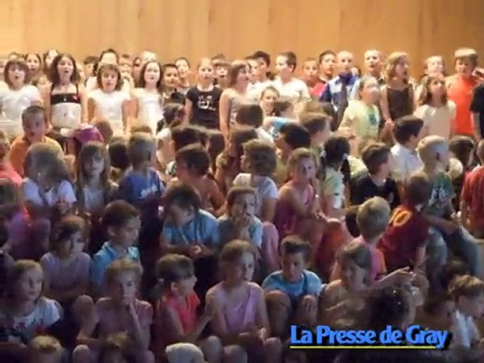 Edmond-Bour entre en scène