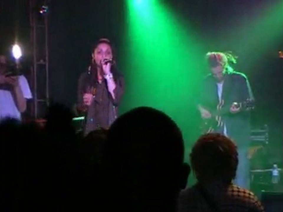 FLYA CHANTE ONE LOVE (LIVE) HOMMAGE A MARLEY