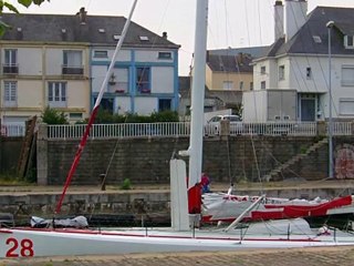 SNSM 2010 : V1 en attendant les croissants, repos à l'écluse